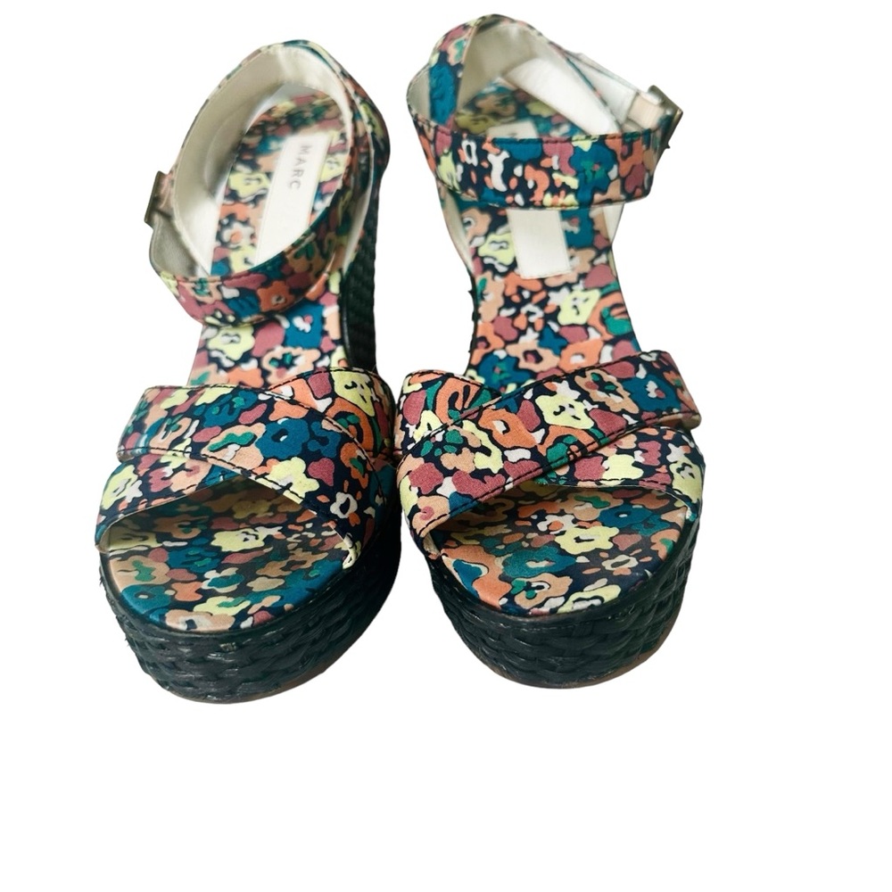 Marc Jacobs Floral Wicker Wedge Sandals - 38